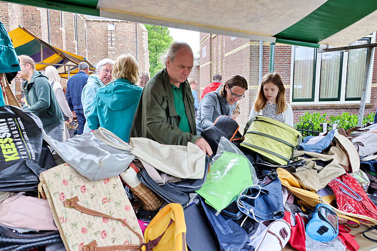 Rommelmarkt 2022 Waarder_130